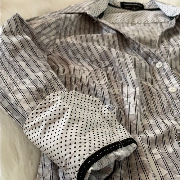 Express button down - Picture 3 of 3